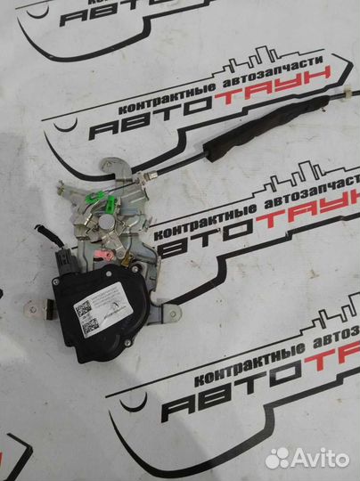 Замок двери honda stepwgn RG1 RG2 RG3 RG4 B L акту