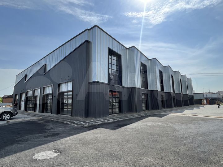 Свободного назначения, 680 м²