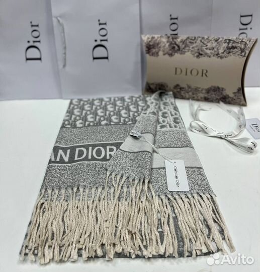 Палантин Christian Dior