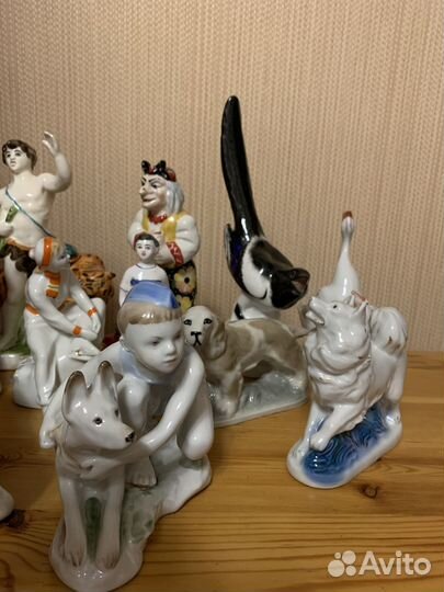 Медведь, Лев, Собаки. Баба Я. Лфз Статуэтка Фарфор