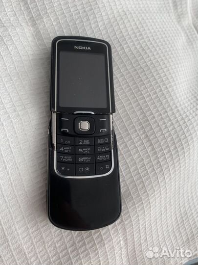 Телефон Nokia 8600 Luna