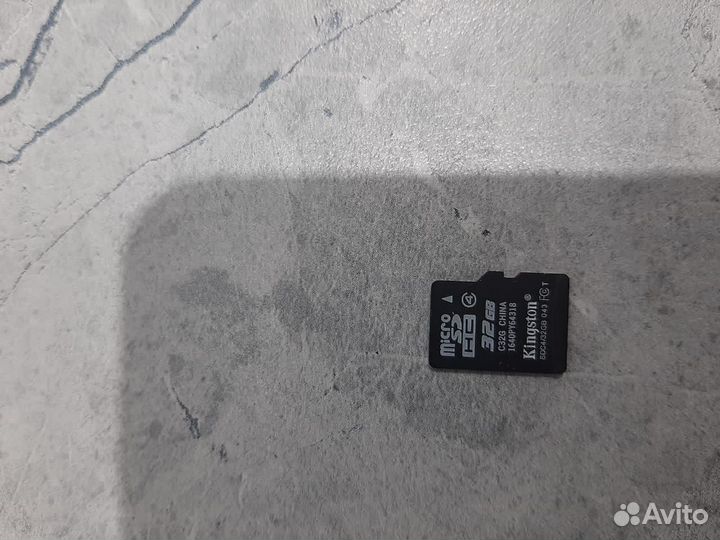 Карта памяти MicroSD