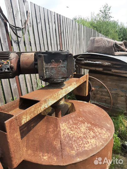 Бетономешалка бу