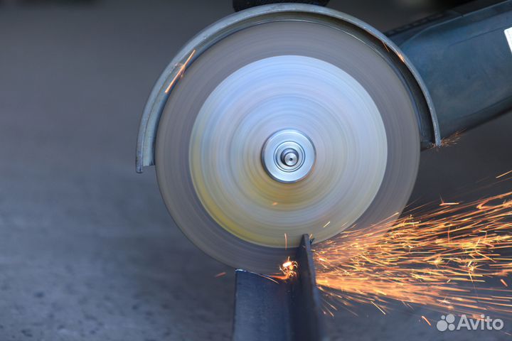 Профильная труба 70х70 мм