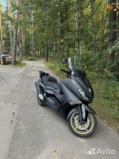 Yamaha T-MAX530