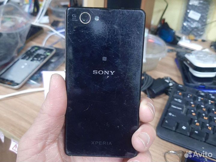 Sony Xperia Z1 Compact, 2/16 ГБ