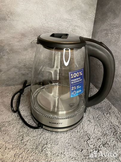 Чайник электрический scarlett