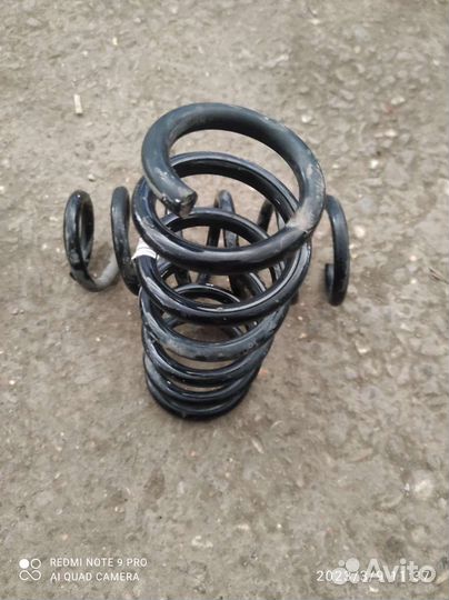 Передняя пружина бмв М5 Ф10