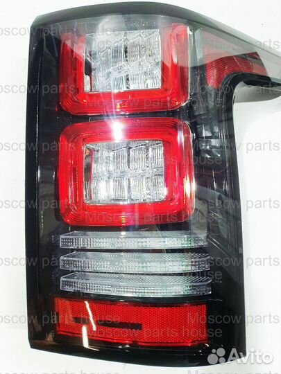 Range Rover 12-17 правый фонарь красный