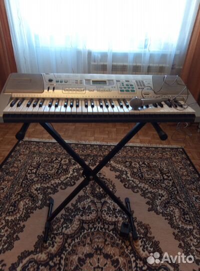 Синтезатор casio lk 300 key lighting