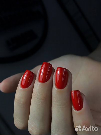 Маникюр, педикюр