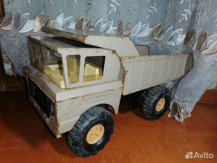 Машинка СССР Ураган