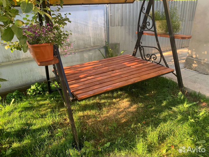 Садовая качель