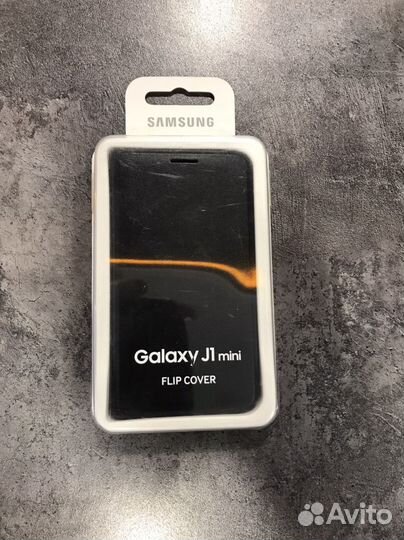 Оригинальный чехол на Samsung Galaxy J1 mini