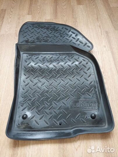 Автомобильные коврики volkswagen tiguan 1