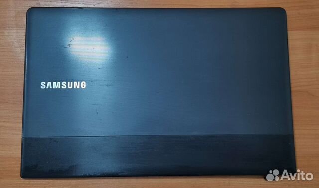 Крышка матрицы (экрана) для Samsung NP300*, NP305*