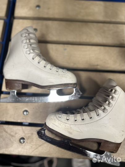 Фигурные коньки wifa 28,лезвия mark IV