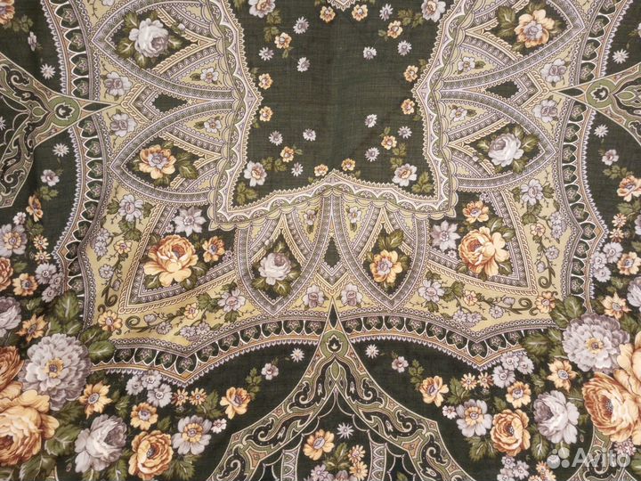 Павловопосадский шерстяной платок Праздник Покрова