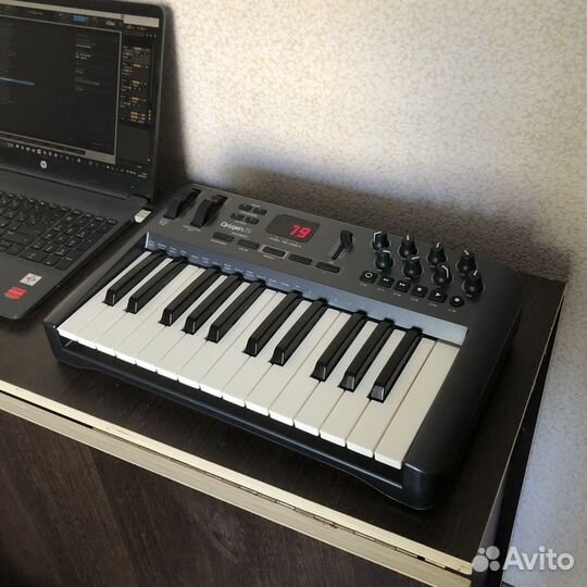 Midi-Клавиатура M-Audio Oxygen 25
