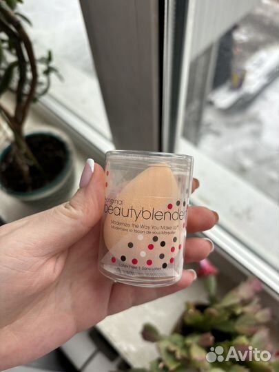 Спонж для макияжа