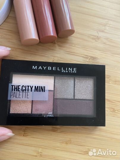 Тени крем блеск для глуб косметика