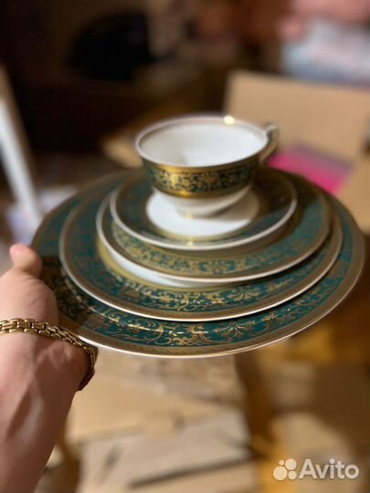Чайно столовый сервиз