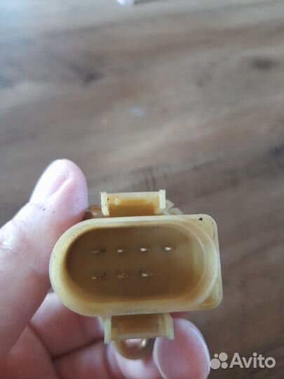 Выключатель АКПП Volkswagen 095 919 823F