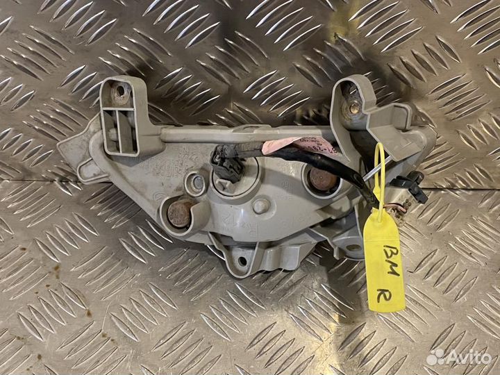 Указатель поворота в бампер правый Mazda Mazda 3 B