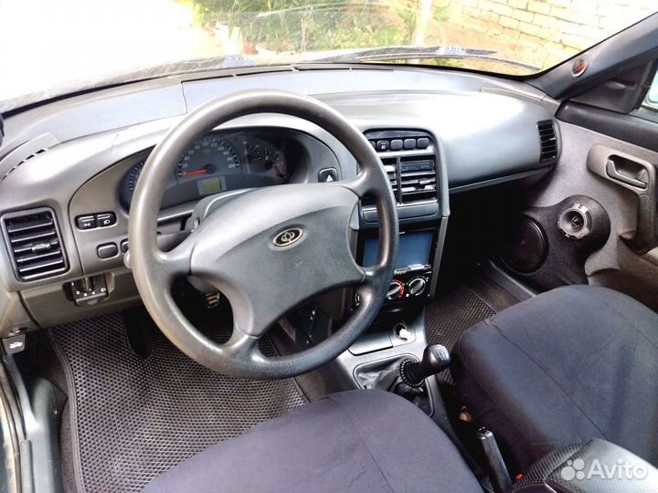 ВАЗ 2110 1.6 МТ, 2010, 200 000 км