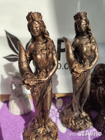 Статуэтка фортуна