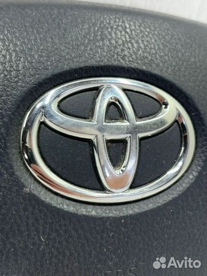 Подушка безопасности в руль Toyota Camry V70/V75