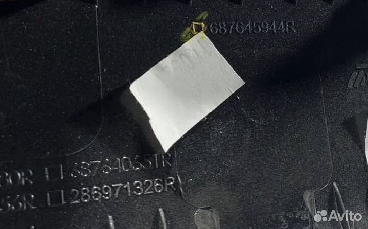 Накладка торпедо Renault Arkana