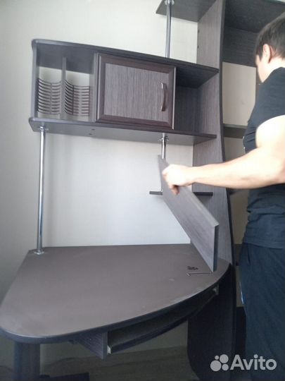 Компьютерный стол