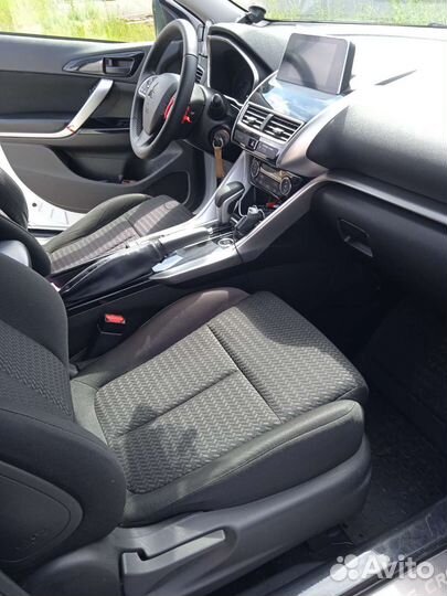 Mitsubishi Eclipse Cross 1.5 CVT, 2018, 71 150 км
