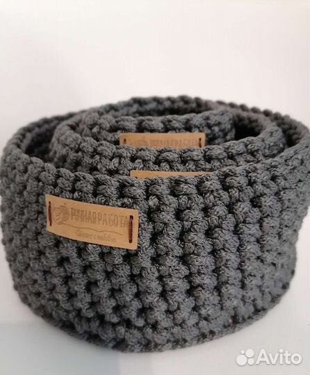 Связано крючком 