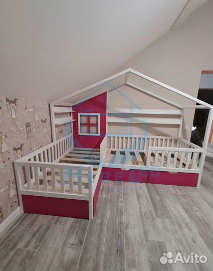 Детская кровать домик