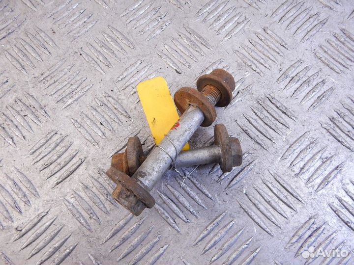 Болт развальный BMW E53