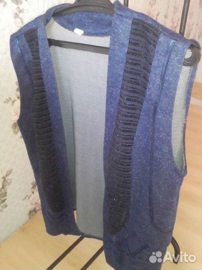 Платье с жилетом