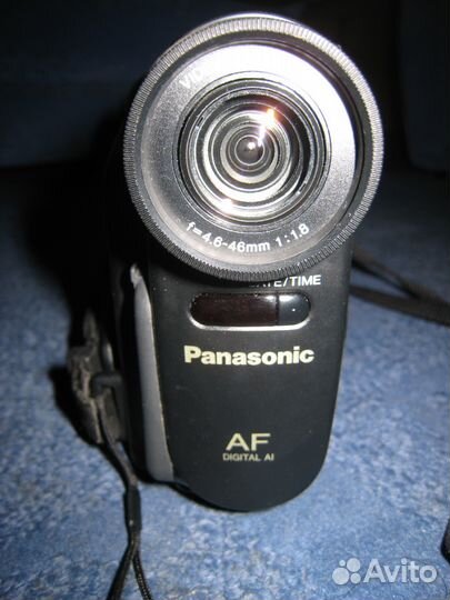 Видеокамера Panasonic NV-A1 VHS-C