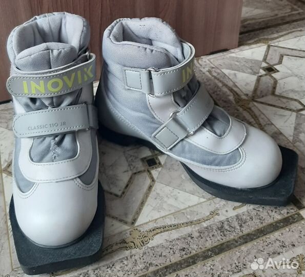 Ботинки лыжные детские 32 размер