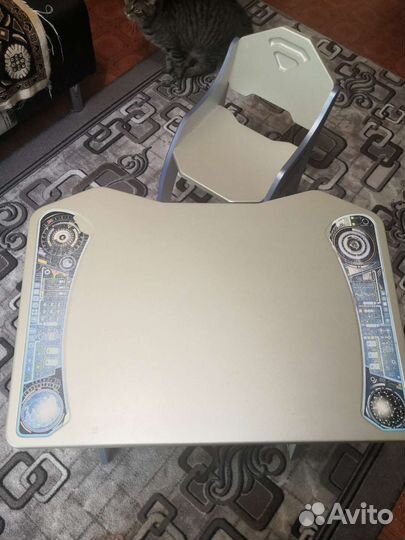 Детский стол и стул