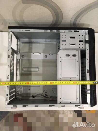 Корпус для компьютера in win + крепеж