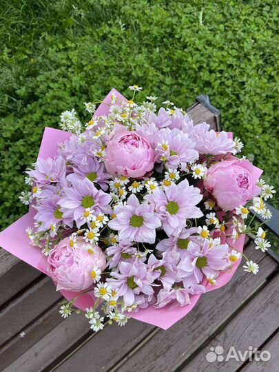 Пионы, цветы доставка по Москве