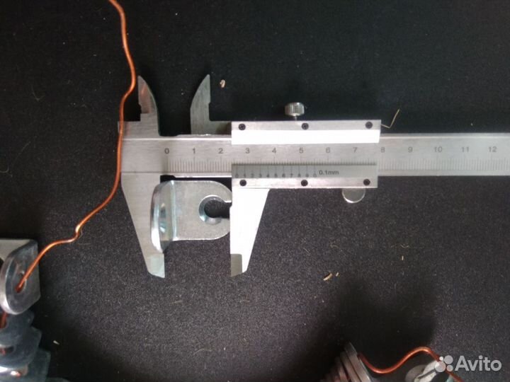 Уголок стяжка угловая мебельная