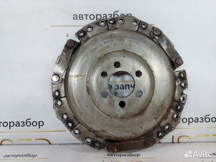 Корзина сцепления Volkswagen Golf 4 1.6 AKL 2000