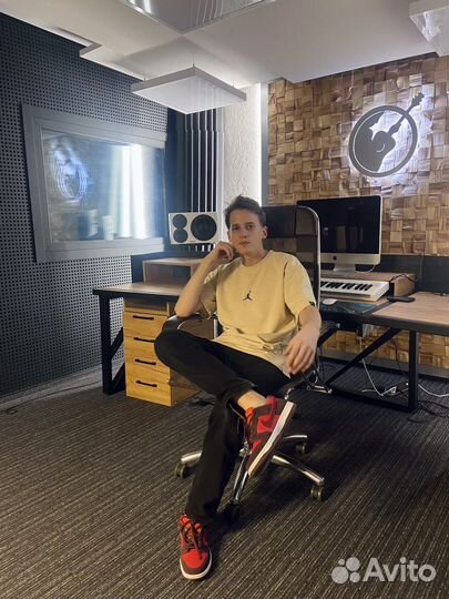 Звукорежиссер, битмейкер / песни под ключ