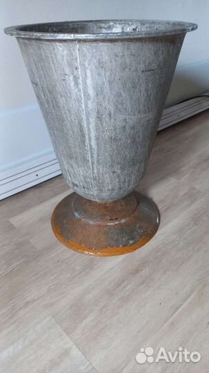 Урна для мусора уличная