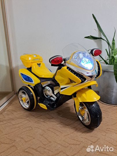 Детский мотоцикл на аккумуляторе бу