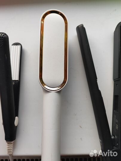 Утюжок и выпрямитель для волос