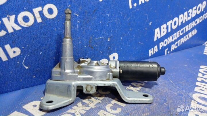 Моторчик заднего дворника Honda Fit хэтчбек L13A